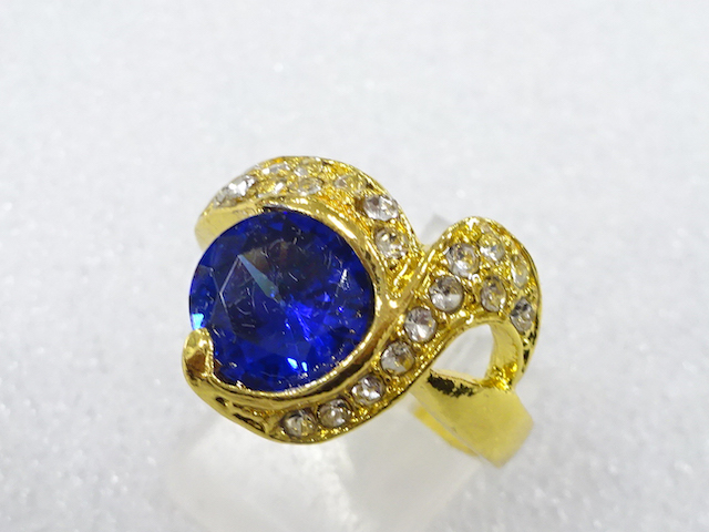 Japanese Kimono / Antique Accessories Metal